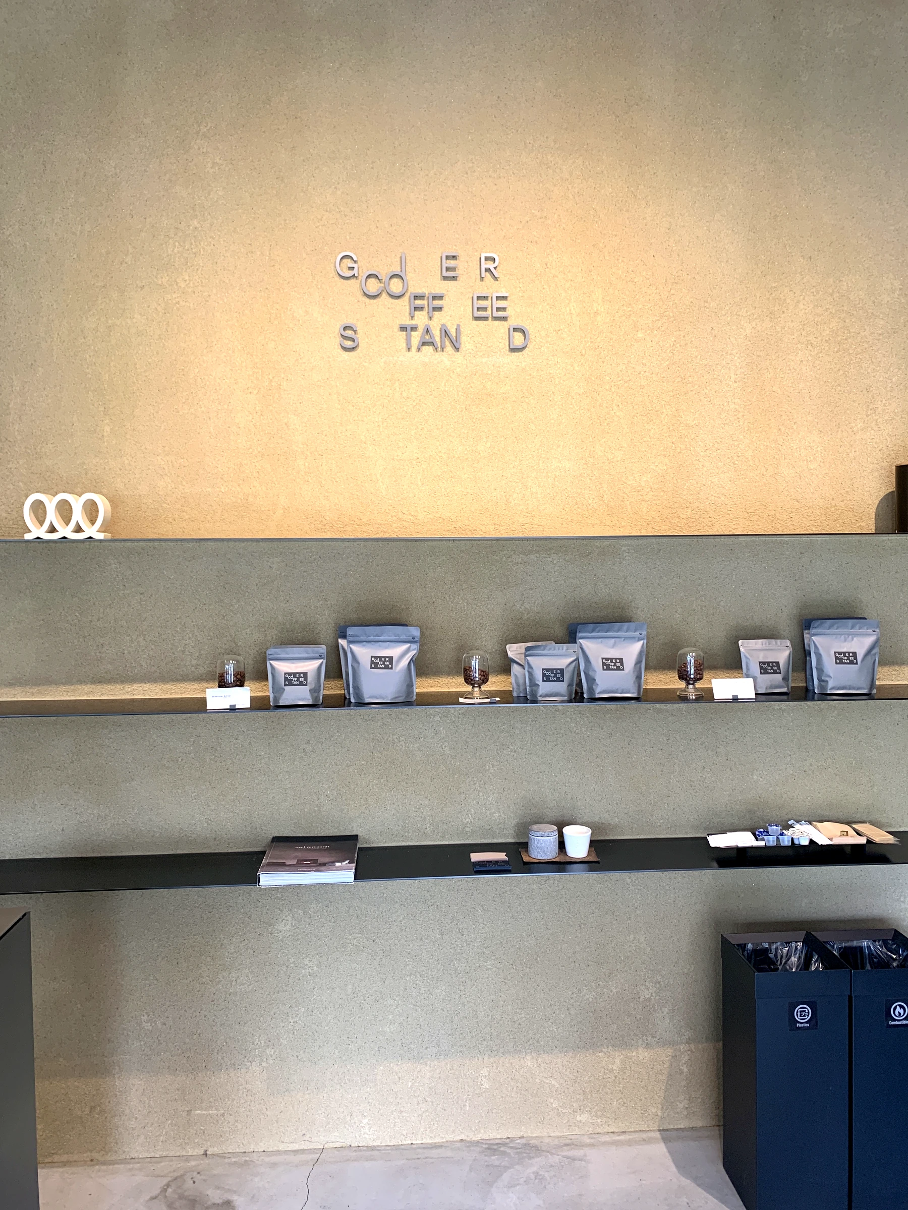 GIER COFFEE STAND（ギア コーヒー スタンド） 3
